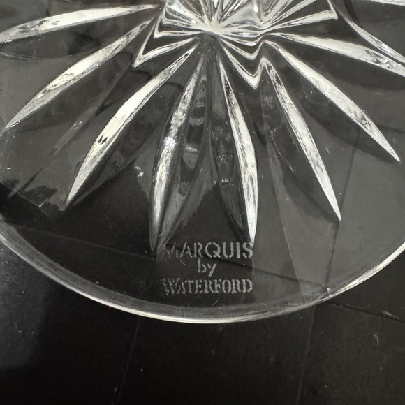 Marquis by Waterford Chelsea Gold 7oz Wine Glass Crystal Stemware Set Of 4 - Picture 2 of 6